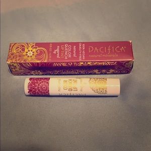 Pacifica Natural Color Quench Lip tint